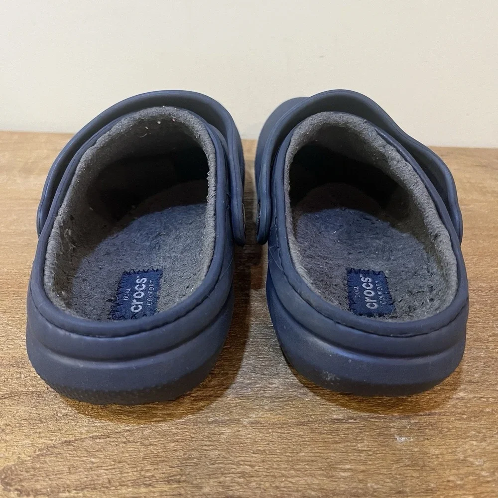 Crocs Kids J3‎ Cozy Lined Clogs Navy Blue Fleece Fall Winter Slip On Shoes Youth